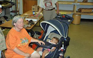 l2 Food Pantry_2002_320200